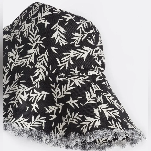 FRENCH CONNECTION | LEAF PRINT SUNHAT | Black & Ecru | NWT - Picture 2 of 12